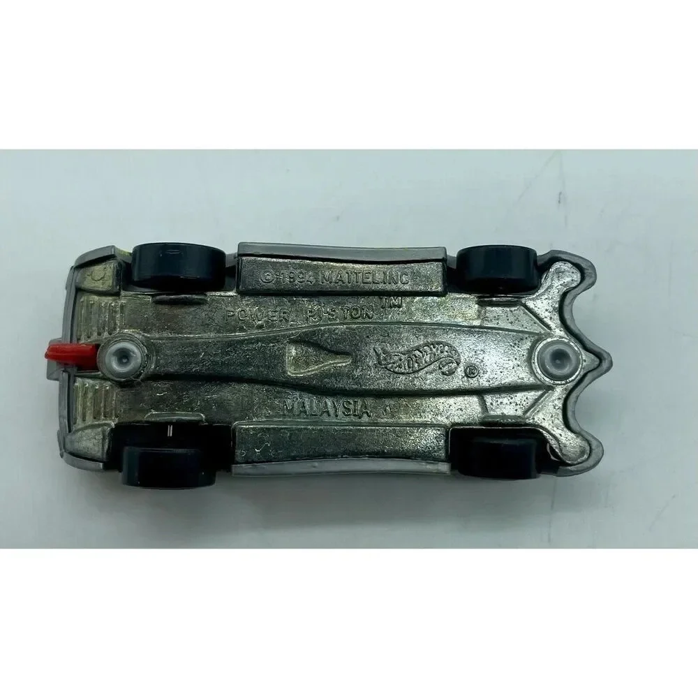 Hot Wheels Power Piston Silver‎ With Black Green & Red Serpent 3” Vintage 1994